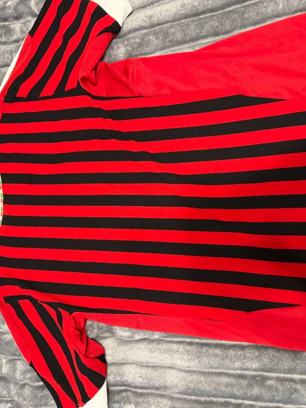 AC milan soccer jersey - Picture 3 of 3